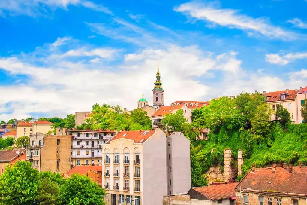 月薪三千最值得去的三个国家,九个月入3000能去的国家