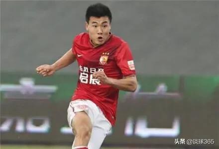 国足美貌的妻子,国足球员老婆很漂亮