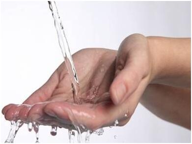 男生有洁癖强迫症,洁癖是一种强迫症吗