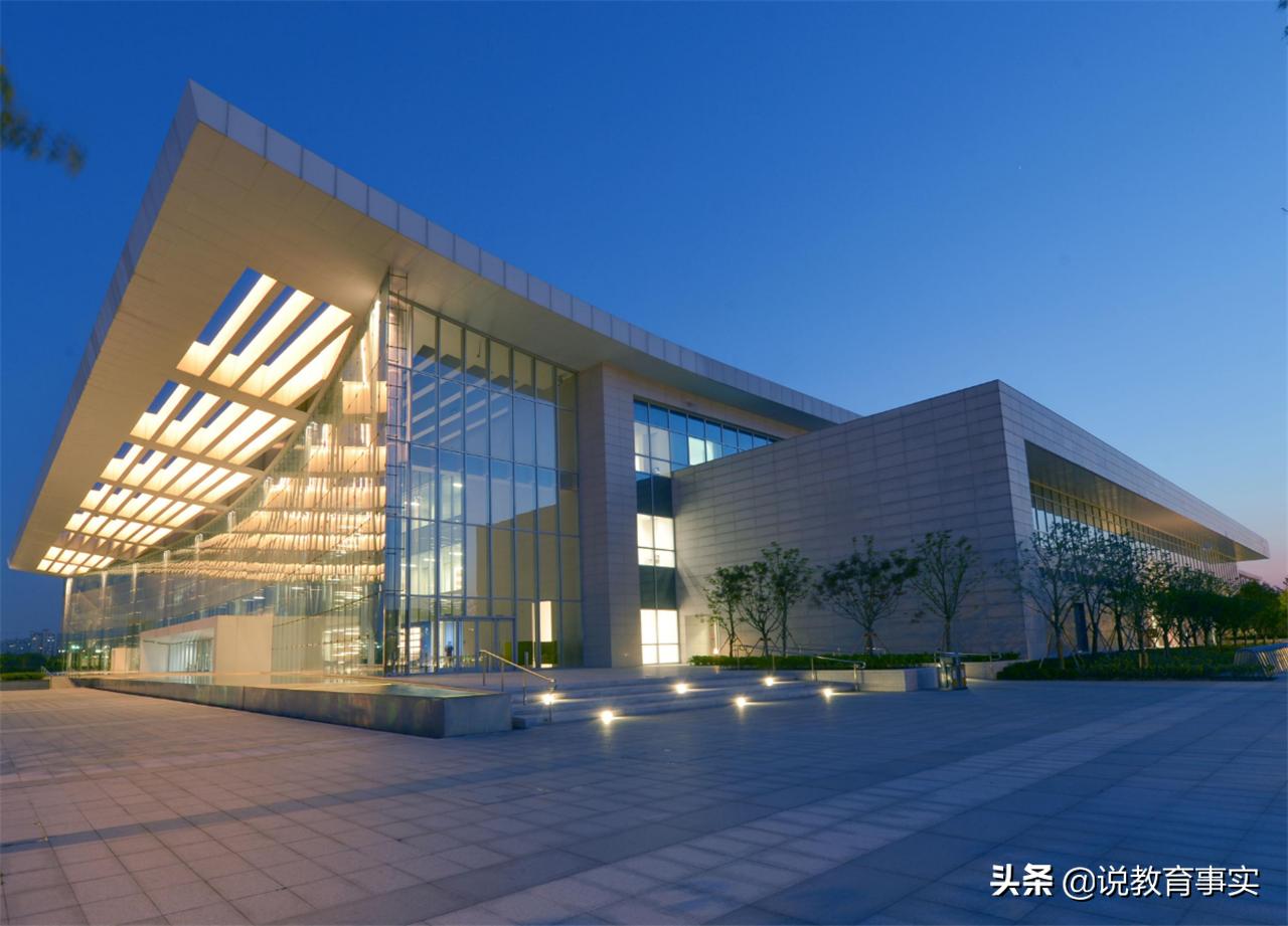 最值得报考的985中外合作办学专业,学费低的中外合办大学