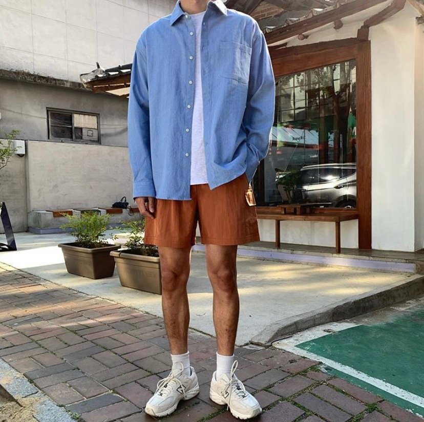 男生夏天穿短裤还是长裤,夏天短裤穿搭男生