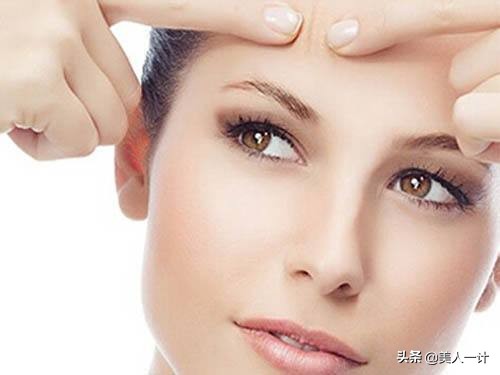 内分泌失调长痘痘的位置图解,痘痘排在正中间的位置从左往右数