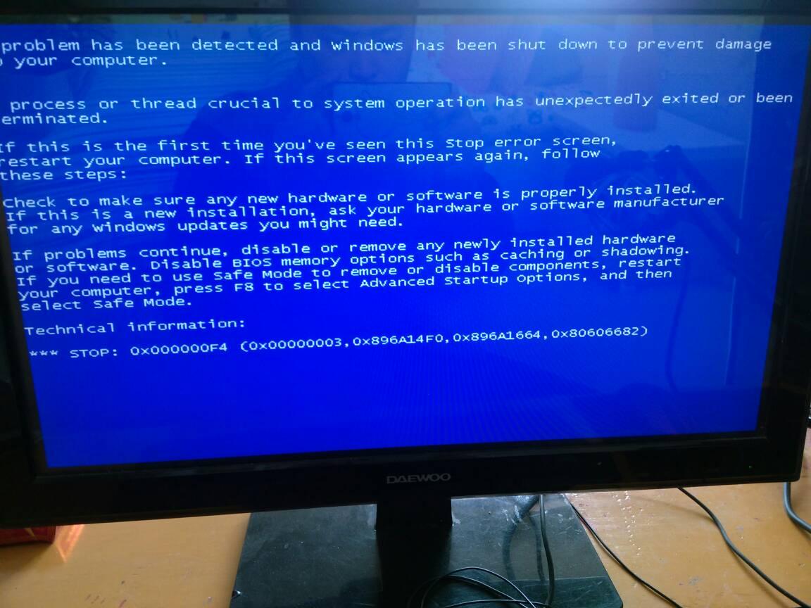 电脑蓝屏重装系统后还是会蓝屏,win7电脑蓝屏重启后还是蓝屏