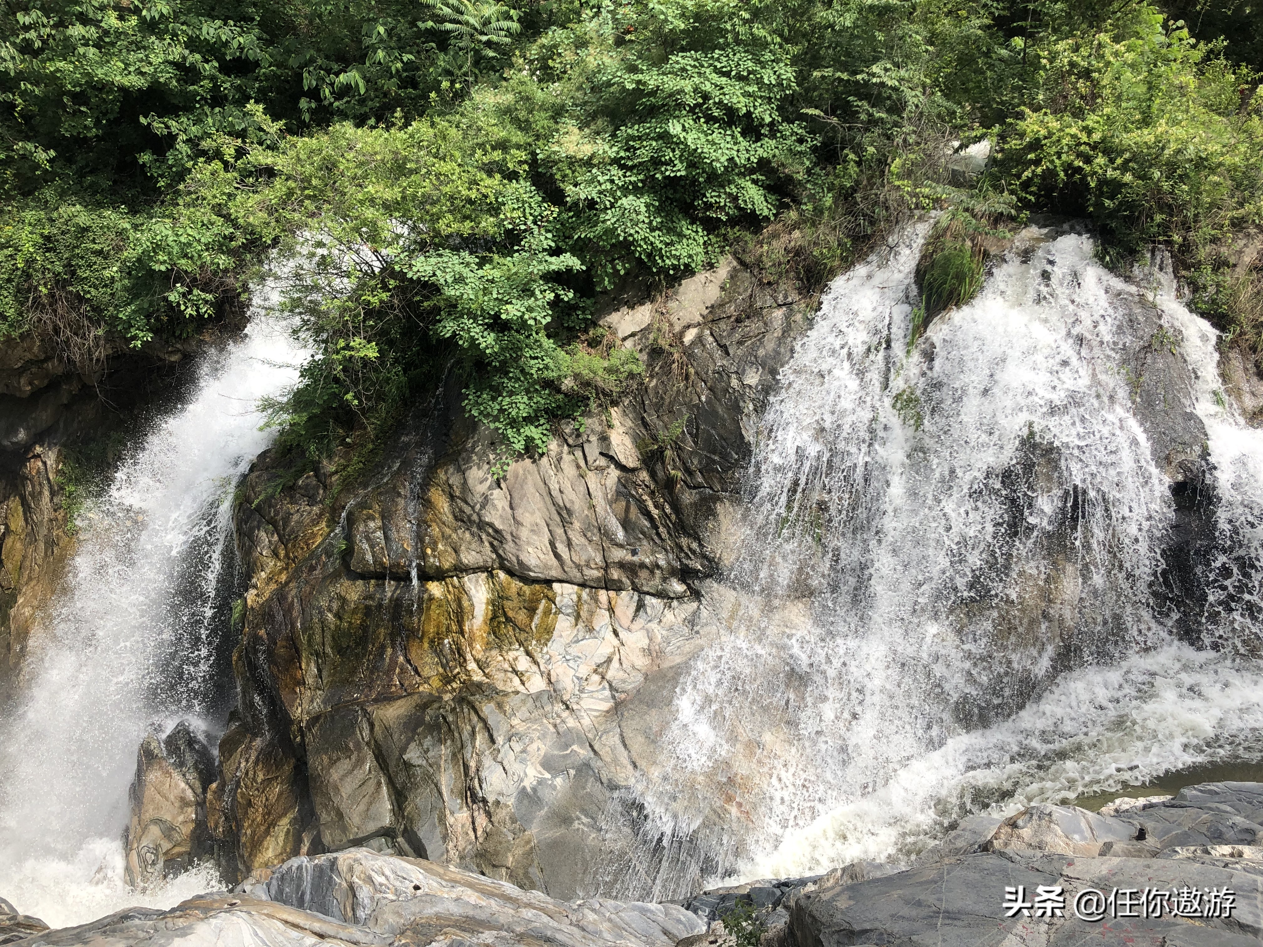 攀爬秦岭十大瀑布,秦岭高冠瀑布要门票吗