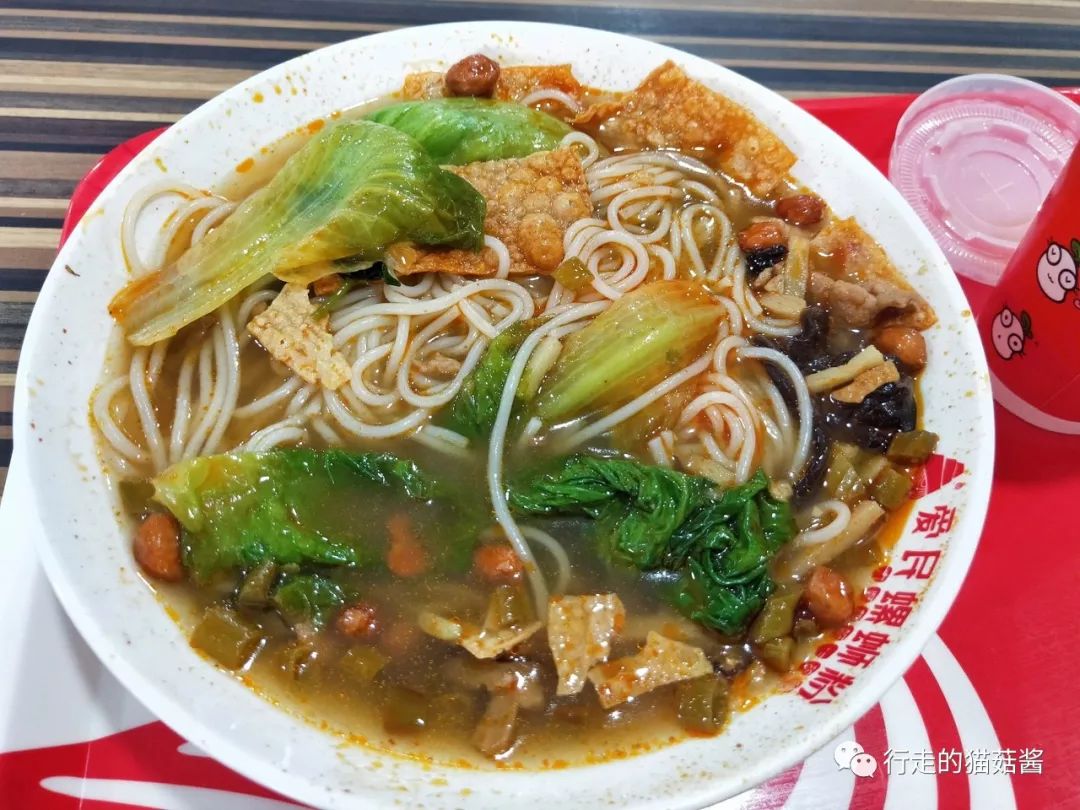 合味芳柳州螺蛳粉测评,巴狗鲜食柳州螺蛳粉测评