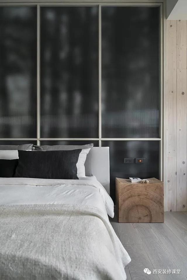 卧室放不下床头柜怎么办,卧室放不下床头柜6种形式搞定