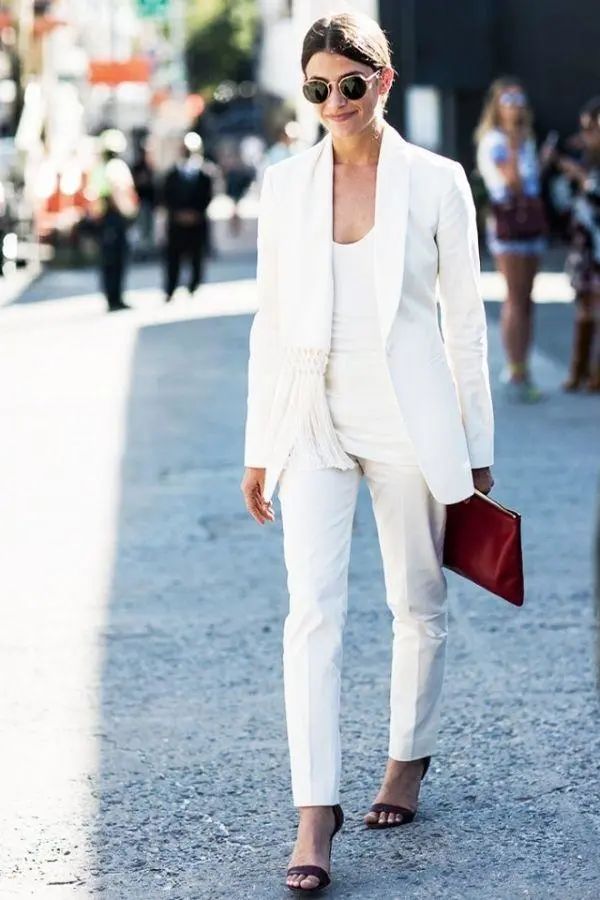 白西装华丽,白西装清冷感