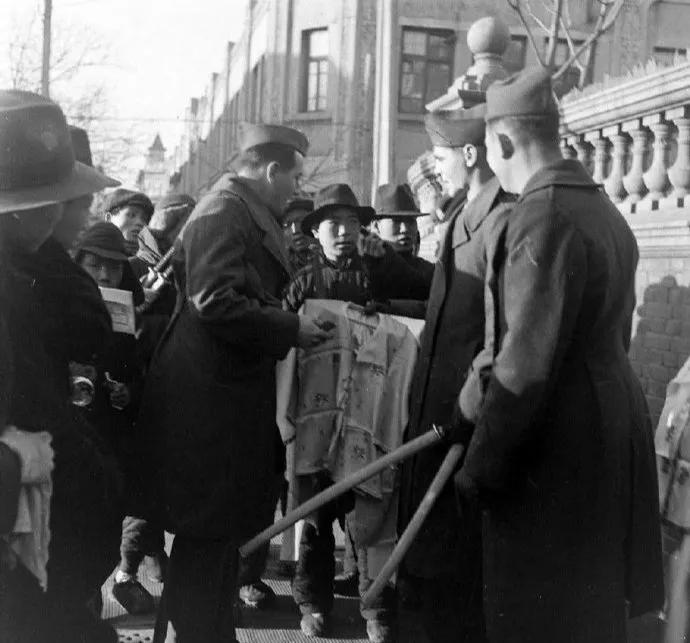 天津绝版老照片,不太老的天津老照片