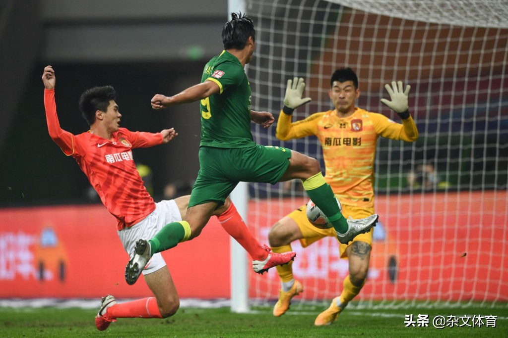 23岁新星国足,23岁成为职业足球运动员