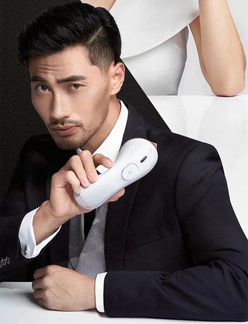 自动喷气的电熨斗,好用的熨斗便携式