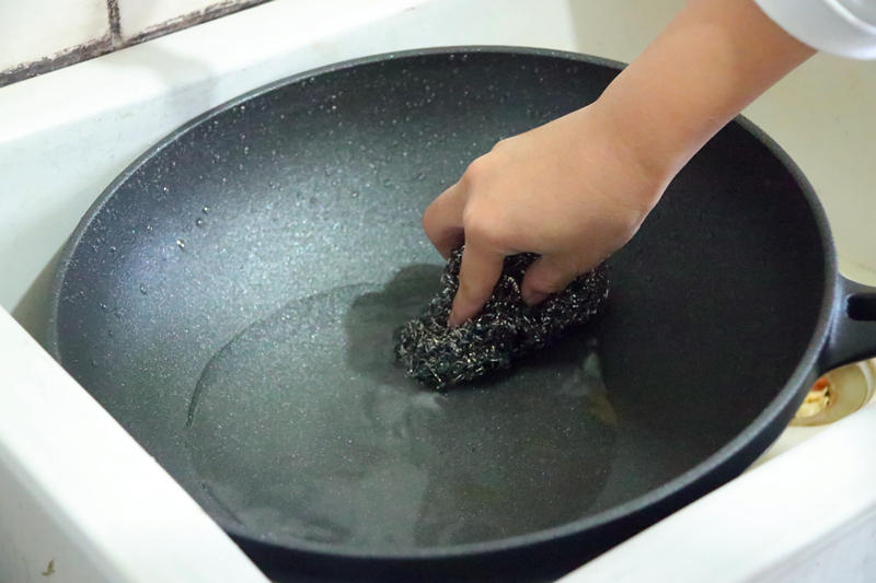 九阳不粘锅煎蛋锅,九阳晶钻大磨王不粘锅