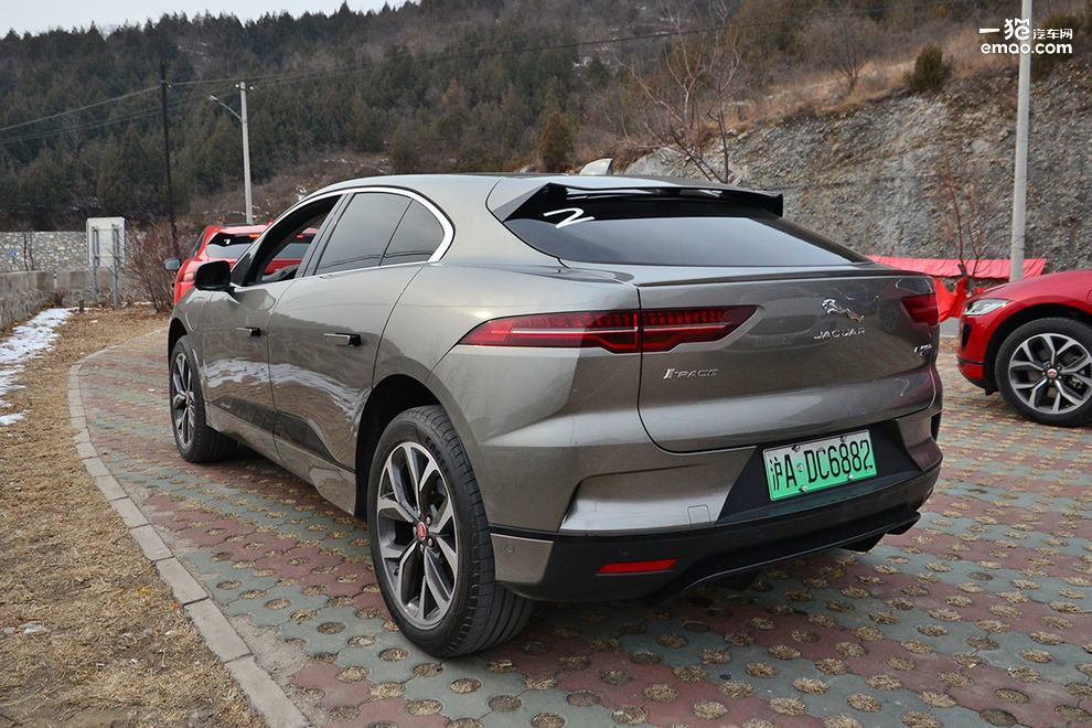 纯电动suv捷豹i-pace详解,捷豹e-pace2024款青春运动版试驾