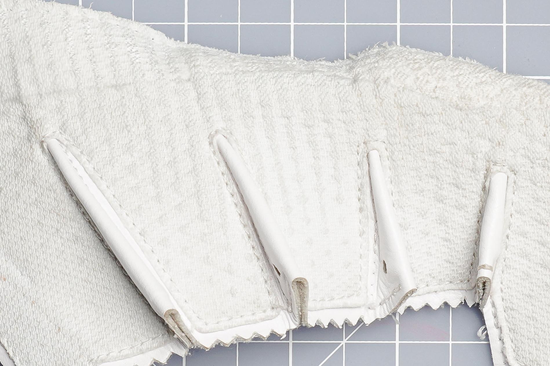 nb篮球鞋omn1s测评,nb篮球鞋omn1s容易脱胶吗