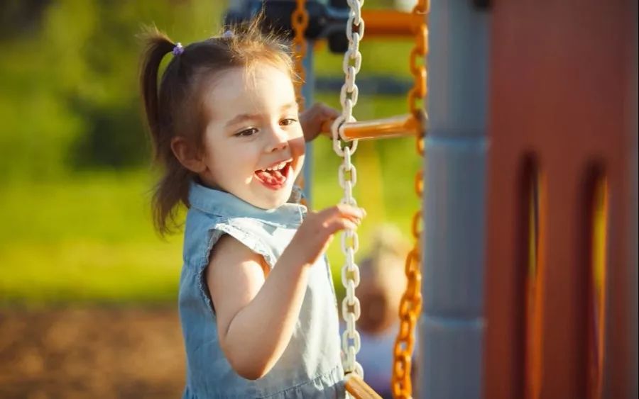 宝宝身体瘦小是什么原因呢？矮小症还是营养不良呢？