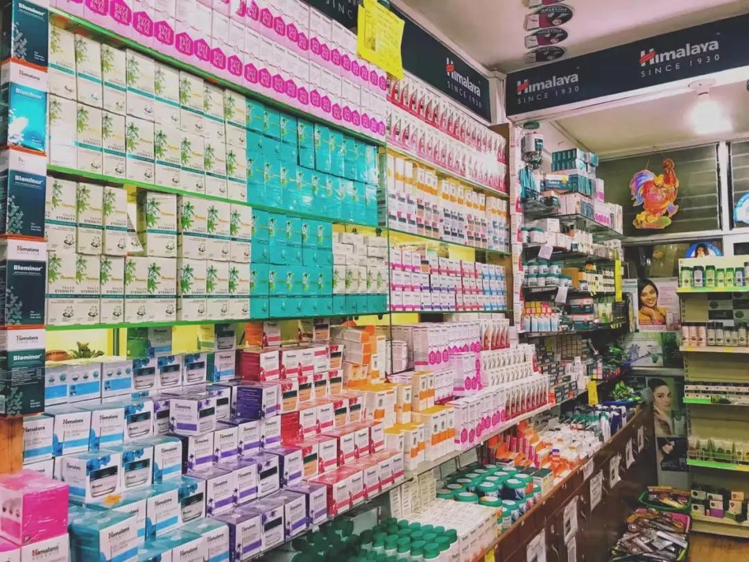 *局骗**和微笑,3000元带你体验双面尼泊尔