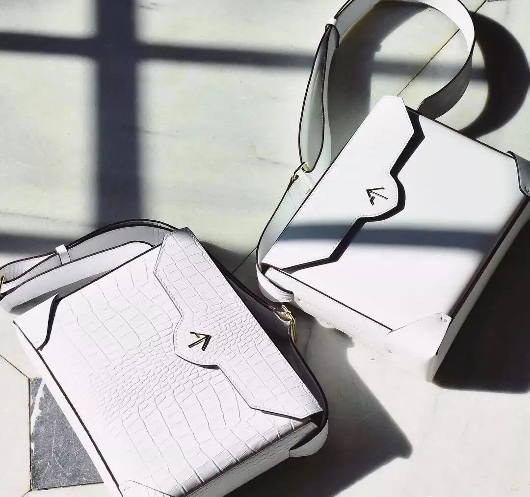 千元轻奢女托特包入门推荐,百搭轻奢包推荐