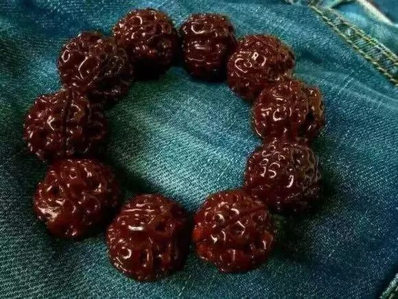 夸别人的串好看,别人夸你你如何更好的夸别人