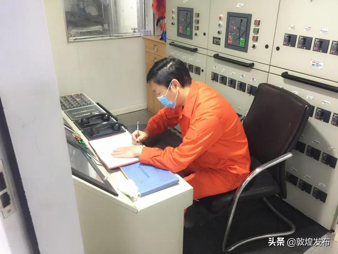 寒风中守望一缕暖阳,感动是冬日的一缕暖阳