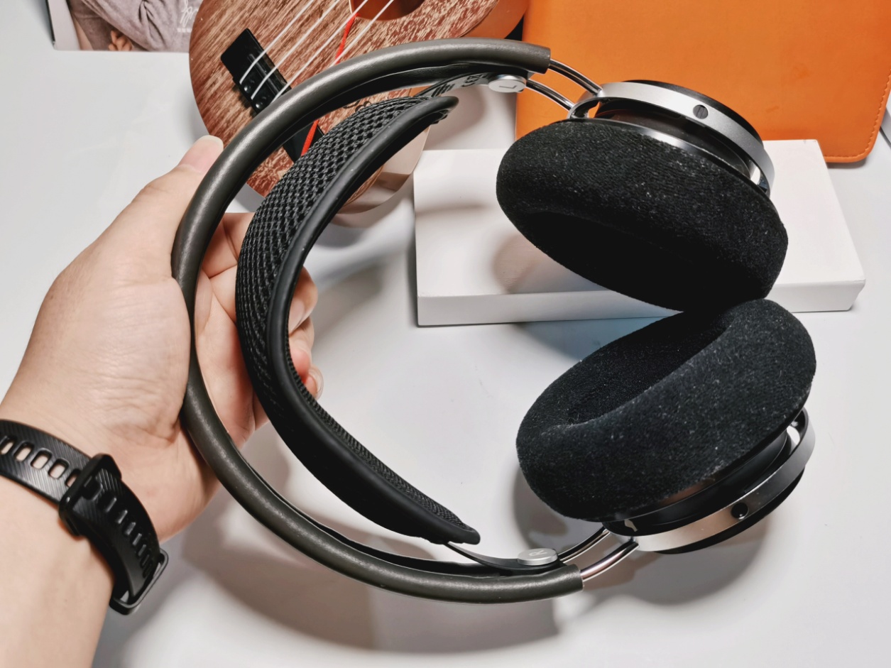 飞利浦x1s直推评测,飞利浦x1和x1s的区别是耳罩不同吗