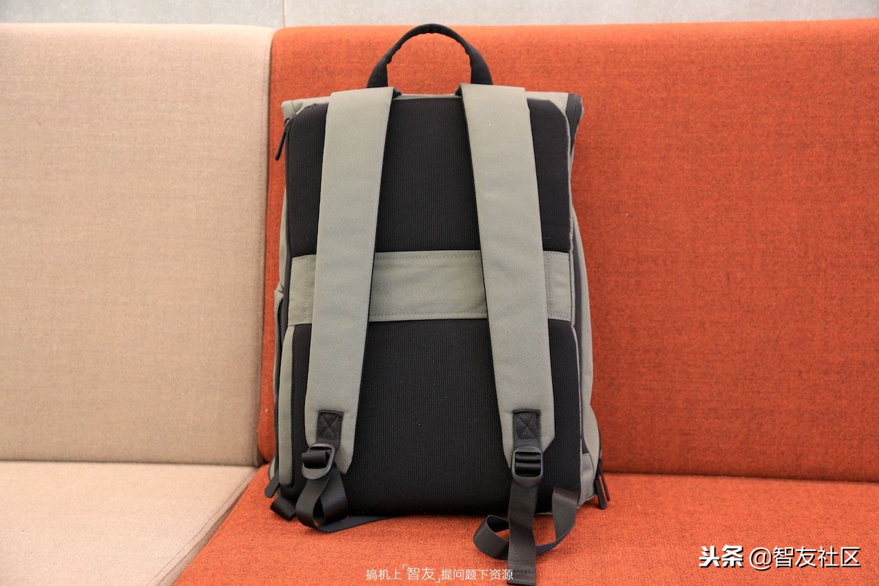 一加双肩包explorer测评,一加explorer双肩包评测