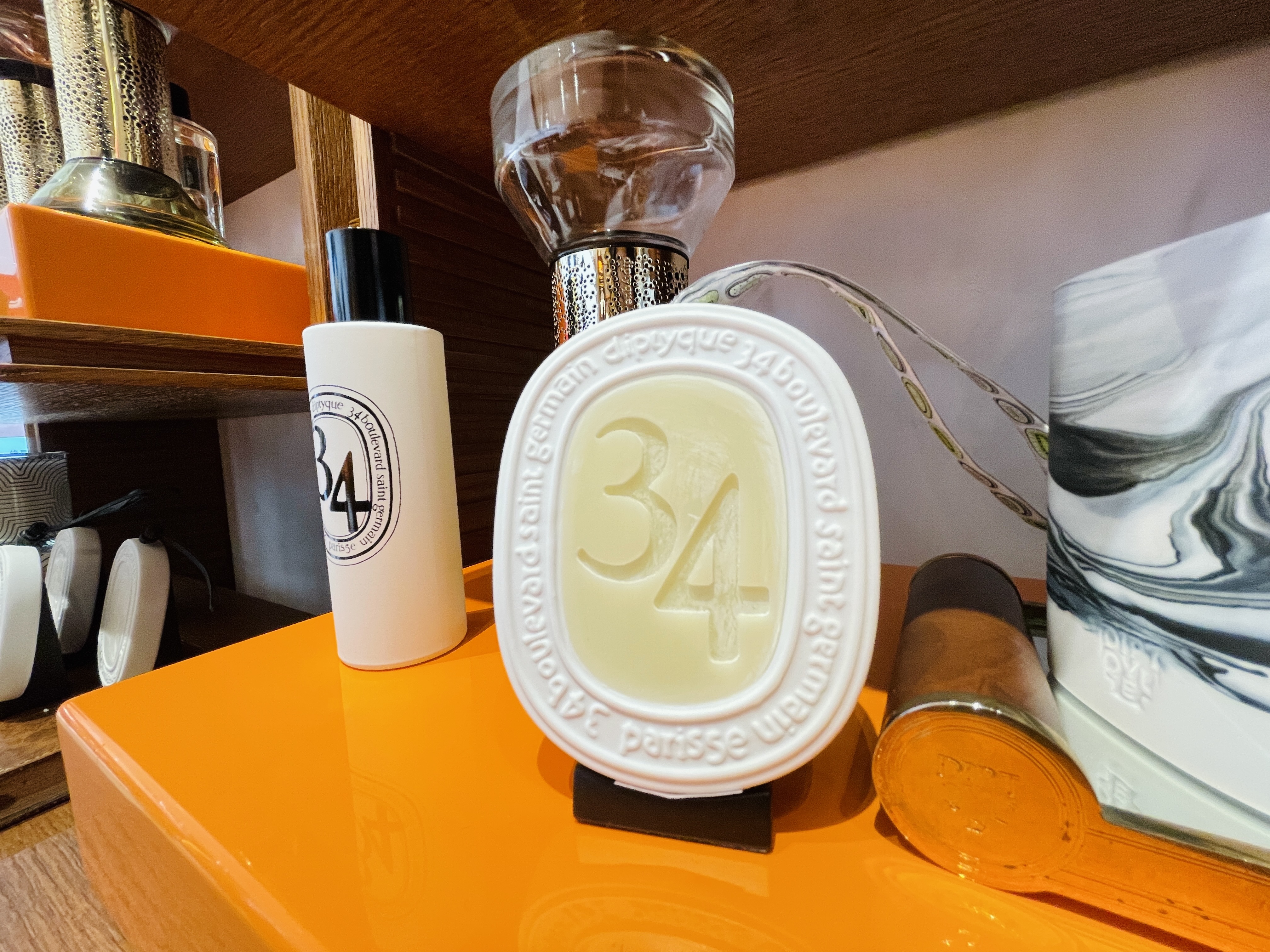 小*香众**氛品牌Diptyque落地杭州武林银泰