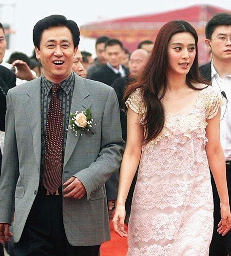 下属违反制度让人头疼,看许家印管理手段,容易令下属听命于你