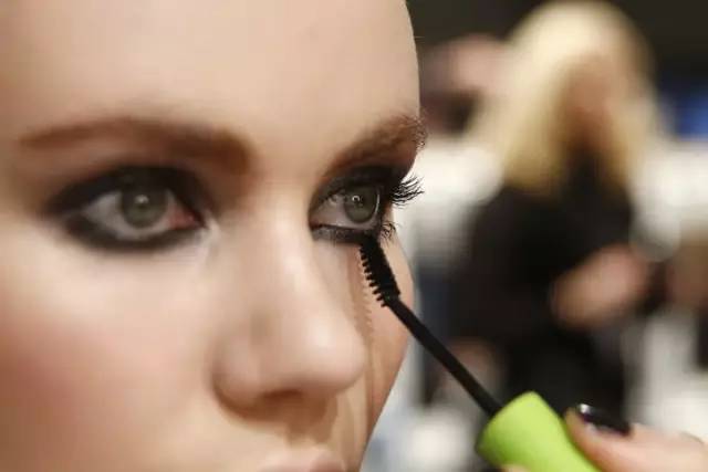 关于你不知道的那些事视频,睫毛注意事项