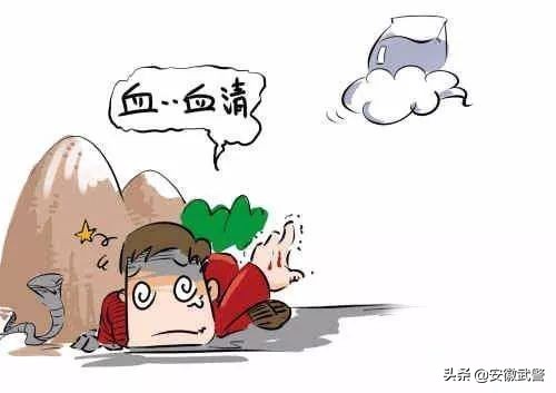 蛇在什么情况下才会主动攻击人,蛇会互相攻击吗