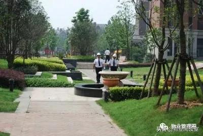 物业保安夜间巡逻简短句子,物业保安24小时巡逻记录表