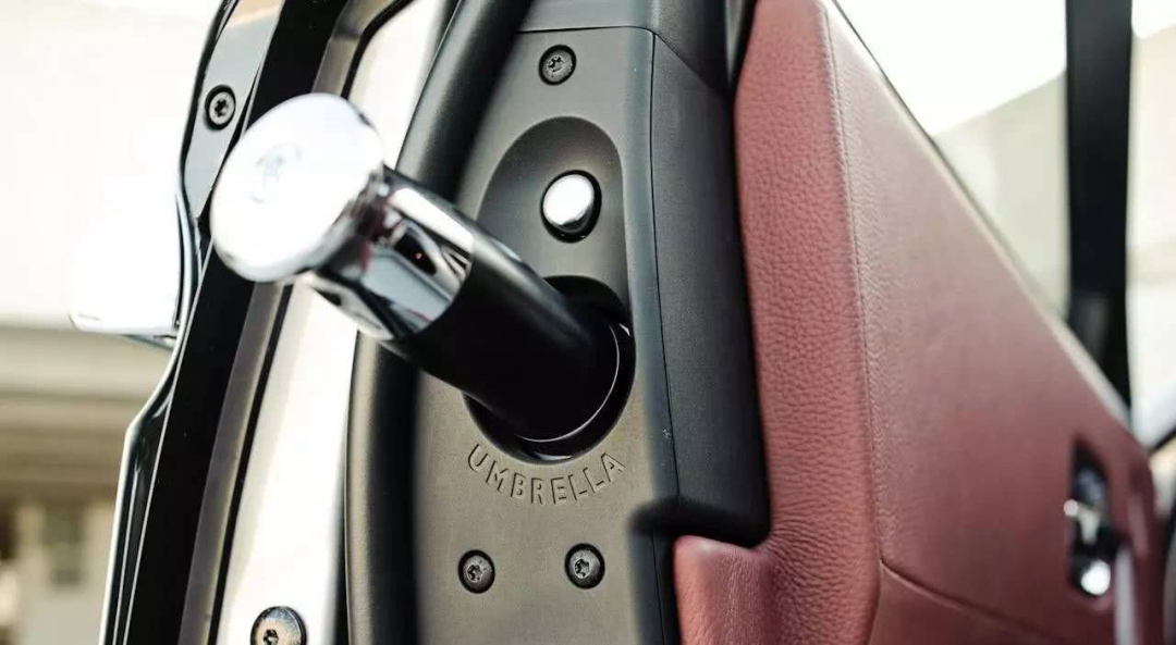 劳斯莱斯雨伞伞柄,劳斯莱斯的雨伞是用来干嘛的