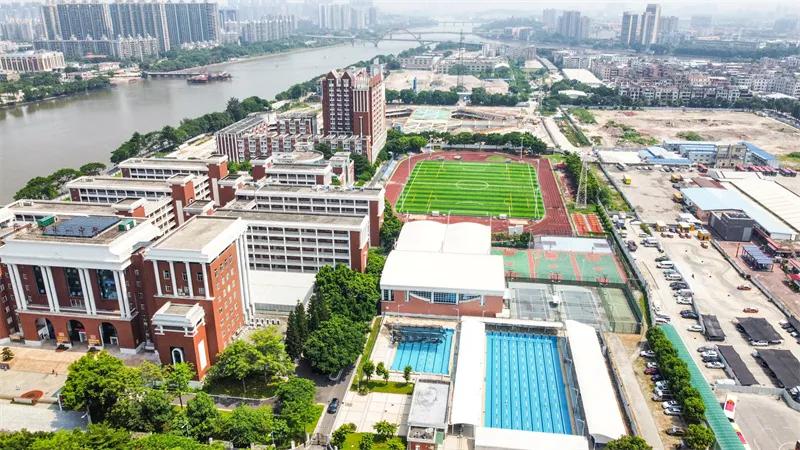 出彩！傲胜人造草被体育工作示范校优先采用