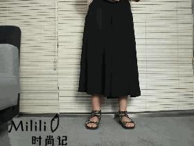 穿着阔腿裤上厕所怎么办,如何正确穿阔腿裤