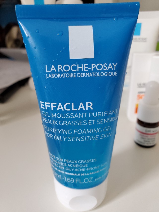 理肤泉，一个主打痘痘肌肤的法国药妆品牌，也适合敏感肌吗？