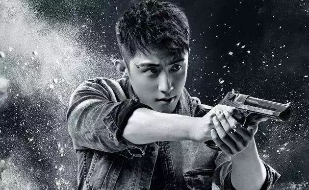 钢铁直男黄景瑜搞笑视频,黄景瑜钢铁直男完整版