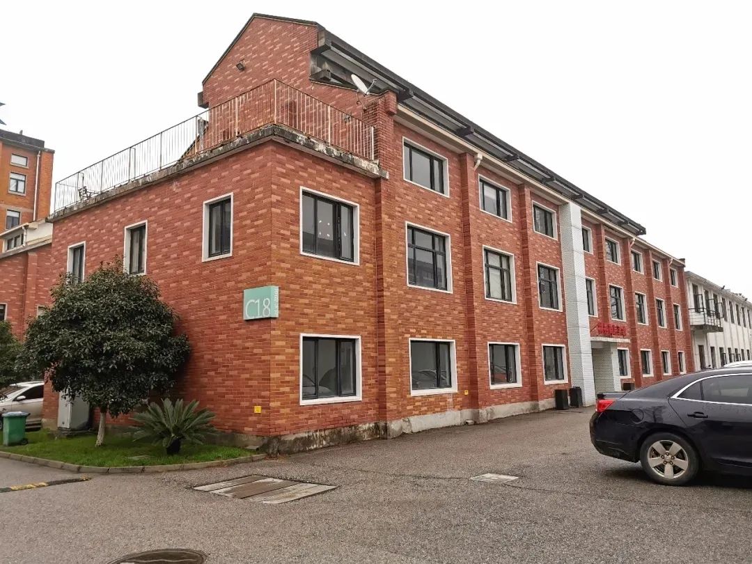 苏州三个比较好玩而且很近的地方,苏州现在哪里最值得玩