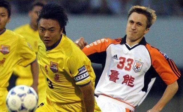 川足魏群简历,大侠魏群图片