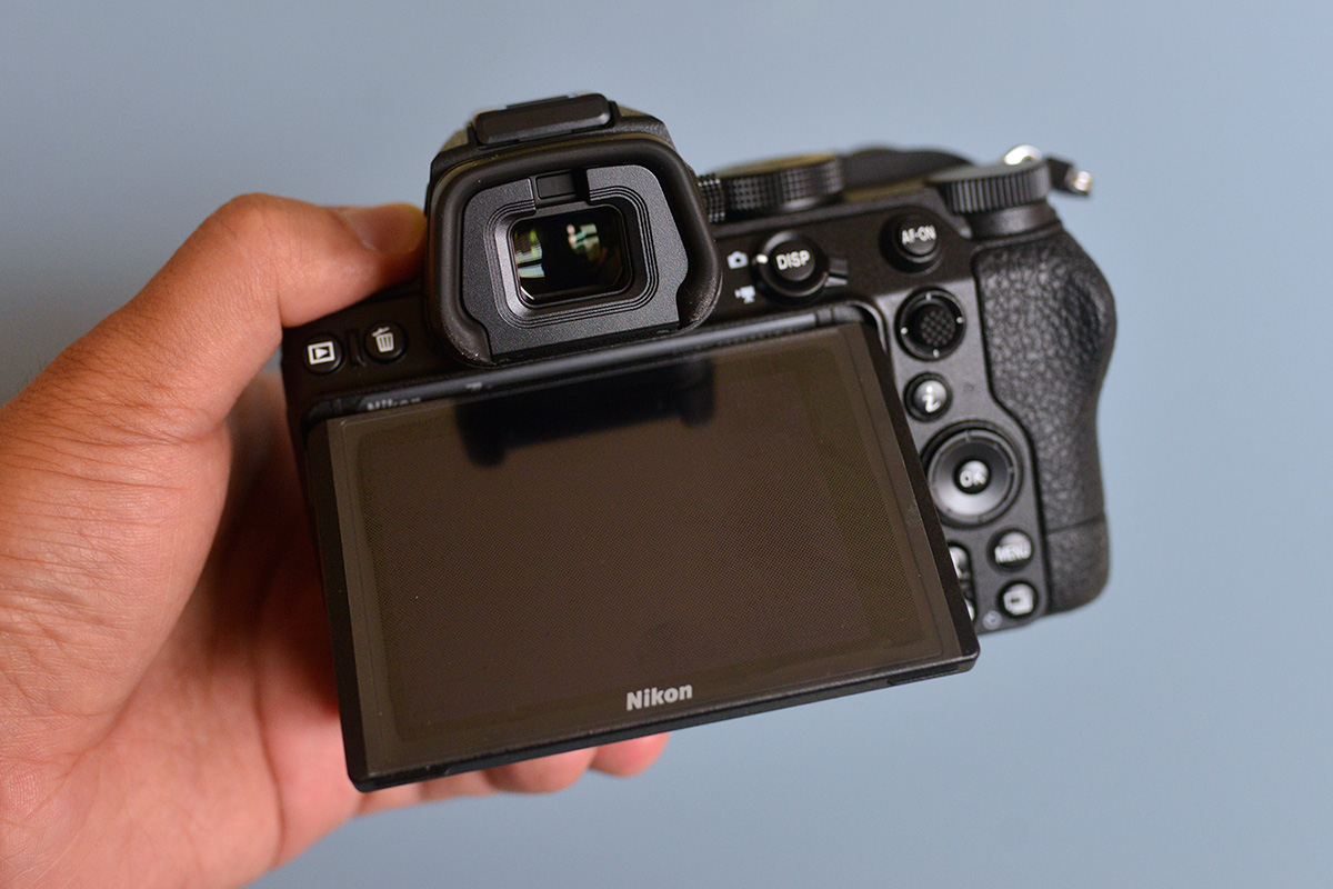 尼康全幅微单z5套机,尼康全画幅微单套机报价