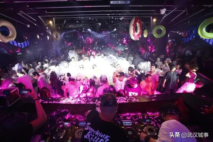 请收好这份假期必玩游戏清单,春节喝酒请收下这份饮酒指南