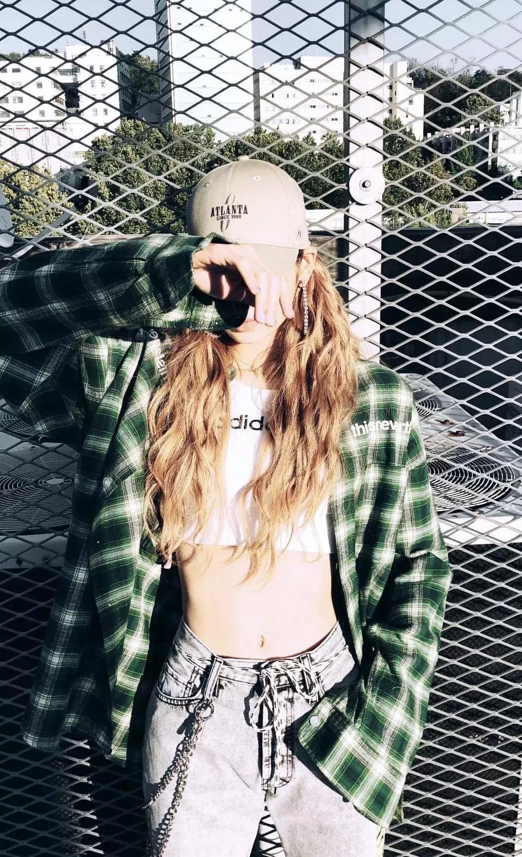 贫民窟女孩怎么提升衣品,贫民窟女孩怎么过精致的生活