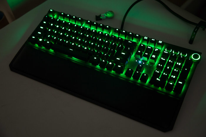 雷蛇黑寡妇精英键盘测评,黑寡妇雷蛇键盘标准版测评