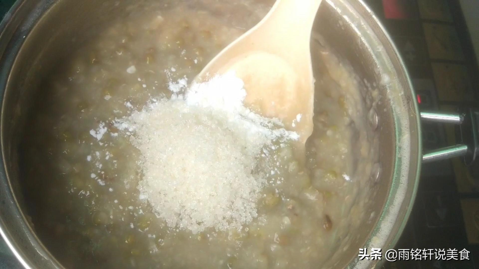 想吃冰棒不用买了,教您绿豆冰棒做法,清凉解暑,味道不比买的差