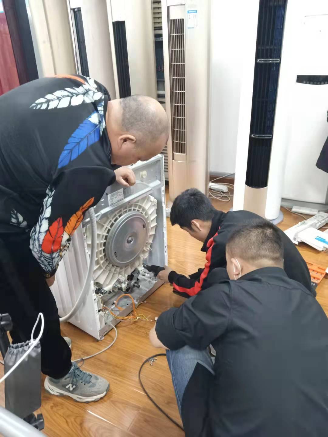 为什么现在很多厂选择了家电清洗,家电管道清洗