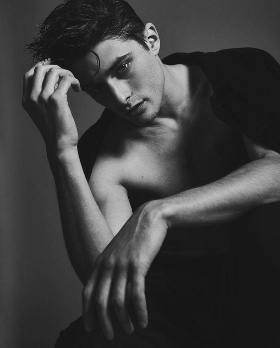 法国帅气男模,法国英俊男模成最帅伏地魔