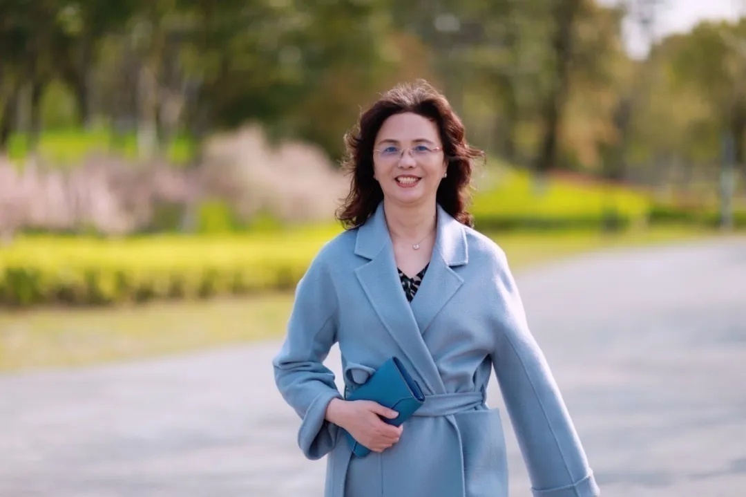 南京河西致远初级中学和河西南外,河西致远中学