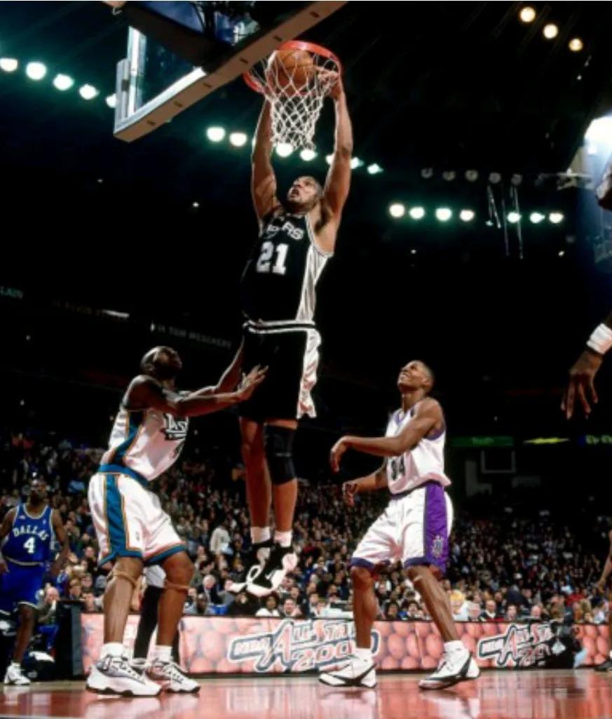 邓肯各代球鞋,未来是你的邓肯现场