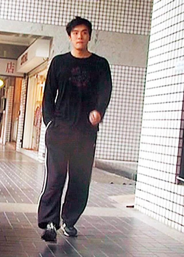 台湾第一女主播侯佩岑与她的母亲,台湾第一甜姐