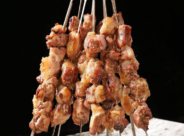 内蒙古哪的羊肉最好吃,内蒙古的羊肉为什么羊膻味重