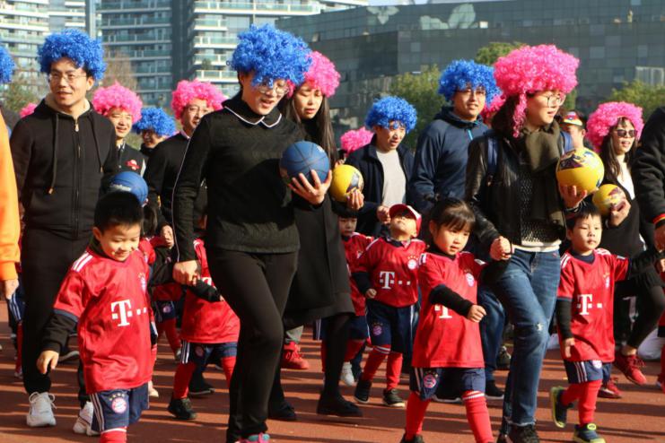 运动为主题的儿童绘本亲子表演,绘本亲子运动会