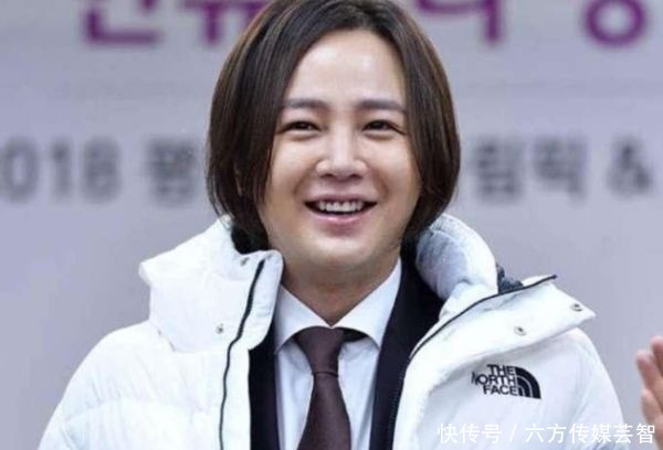 油腻大叔发型2020流行发型,40岁大叔雅痞风格侧背小卷发型