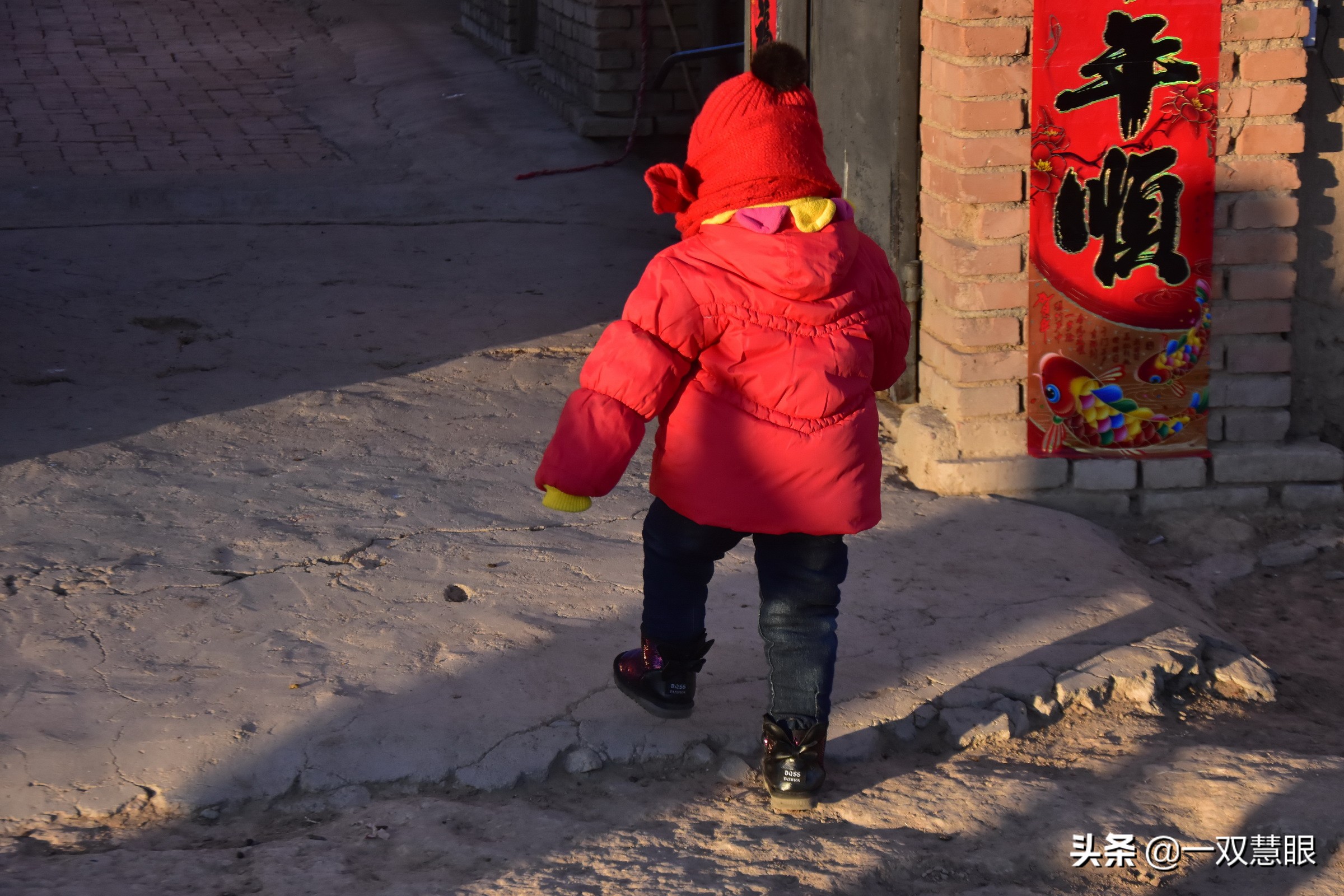 光棍遗留的老房子,光棍危房改造视频